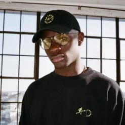 Arthur Ashe X UNINTERRUPTED "Change The Game" Crewneck -Modern Outfit Shop 000059110002