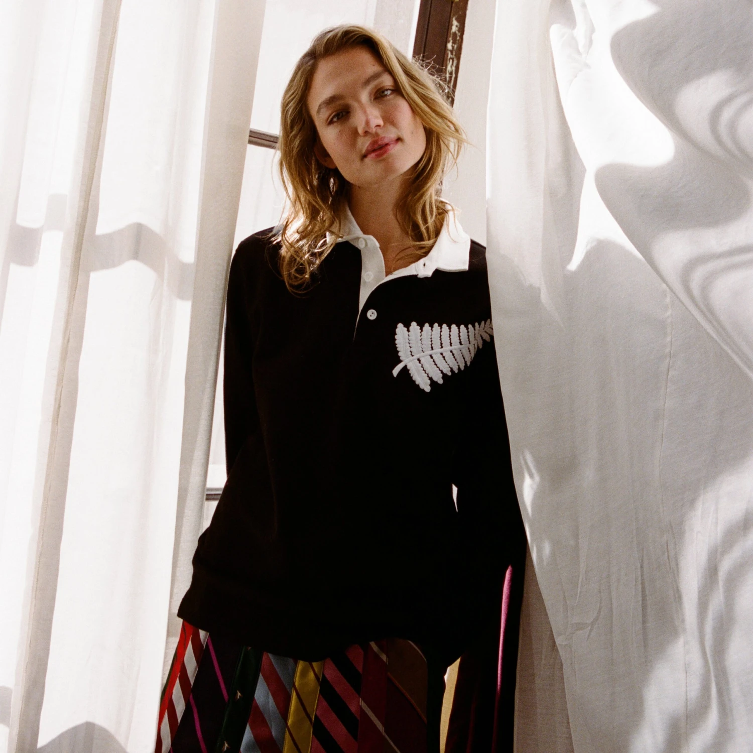 Women's Vintage Tie Mini-Skirt 11 Women's Vintage Tie Mini-Skirt - Image 9