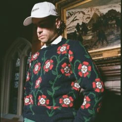 Roses Sweater 12 Roses Sweater -Modern Outfit Shop ROWINGBLAZERS PHOENIXJOHNSONWIDE9.22 26