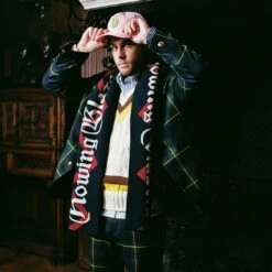 Rowing Blazers Soccer Scarf -Modern Outfit Shop ROWINGBLAZERS PHOENIXJOHNSONWIDE9.22 725 b822c0d9 4c2b 42b3 82e3 fbc240489587