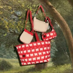 LeSportsac X Warm & Wonderful Arc En Ciel Convertible Hobo 23 LeSportsac X Warm & Wonderful Arc En Ciel Convertible Hobo -Modern Outfit Shop WWxAEC Campaign 1 b469834f f6ad 4631 9e00 de41d23b115f