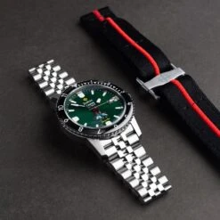 Zodiac X Rowing Blazers For Harry's Bar Super Sea Wolf 30 Zodiac X Rowing Blazers For Harry's Bar Super Sea Wolf -Modern Outfit Shop ZODIAC WATCH GREEN FRONT 2