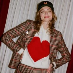 Gyles & George Unisex Heart Sweater -Modern Outfit Shop color cream 3 19c6e105 dee5 46c3 8056 cd1c10a3453f