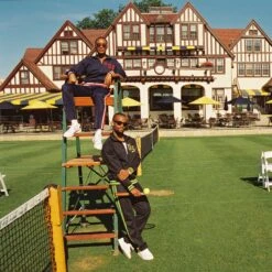 Arthur Ashe Champions Warm-Up Jacket -Modern Outfit Shop color soweto 7