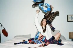 Modern Outfit Shop -Modern Outfit Shop image c552f119 56f8 4e2a 88dd b714f96abe31